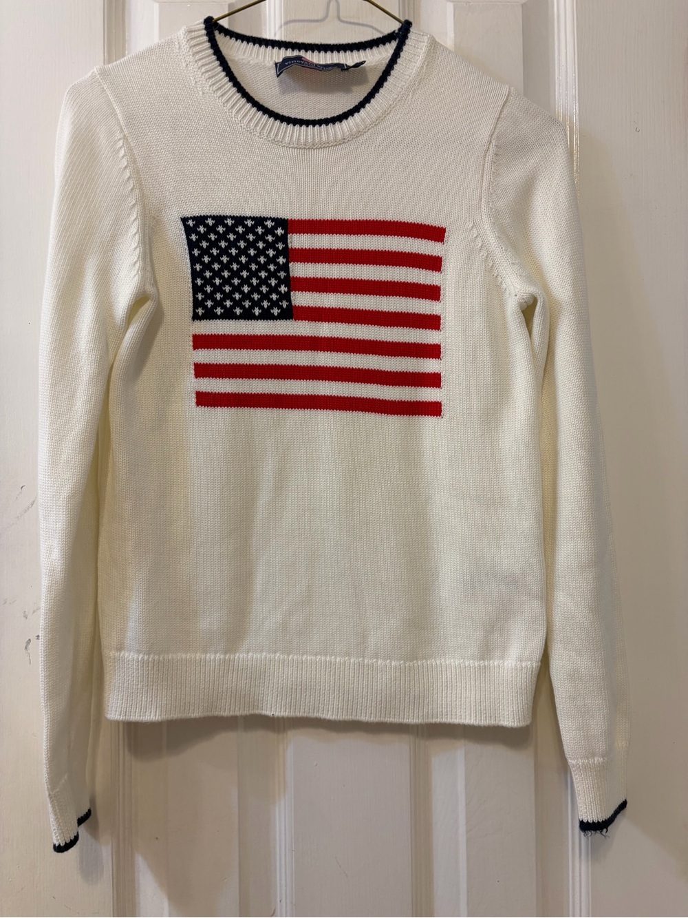 Vineyard Vines Boy's Pristine White American Flag Sweater Size Medium (10-12)